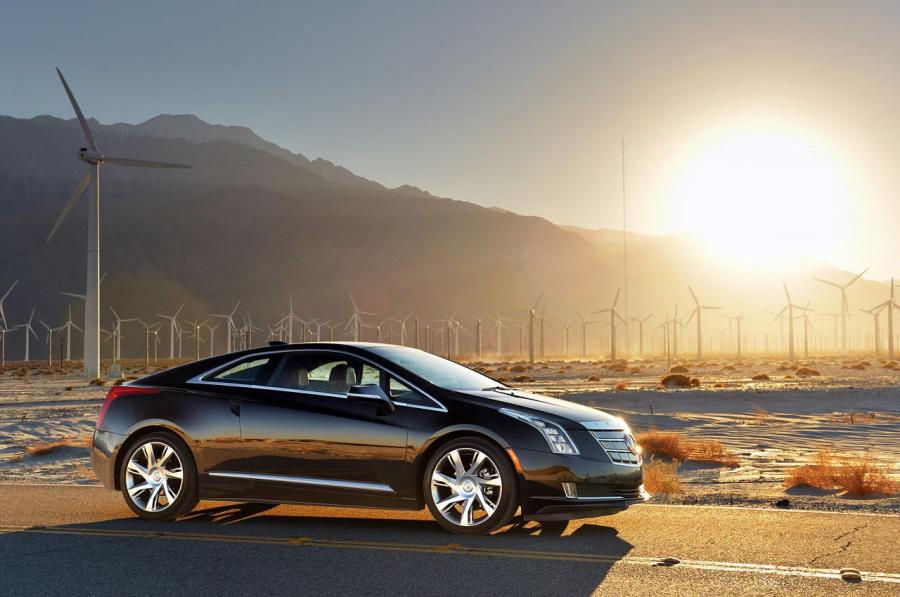  Cadillac ELR 2014 года  (фото 11 из 120)